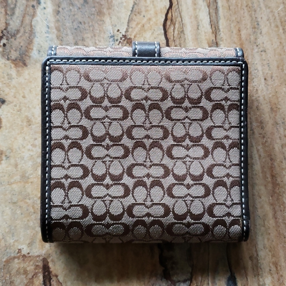 Coach wallet - Picture 2 of 5